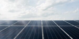 smart solar and battery system